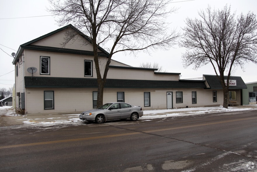 228 Main St E, Norwood Young America, MN for sale - Building Photo - Image 2 of 10