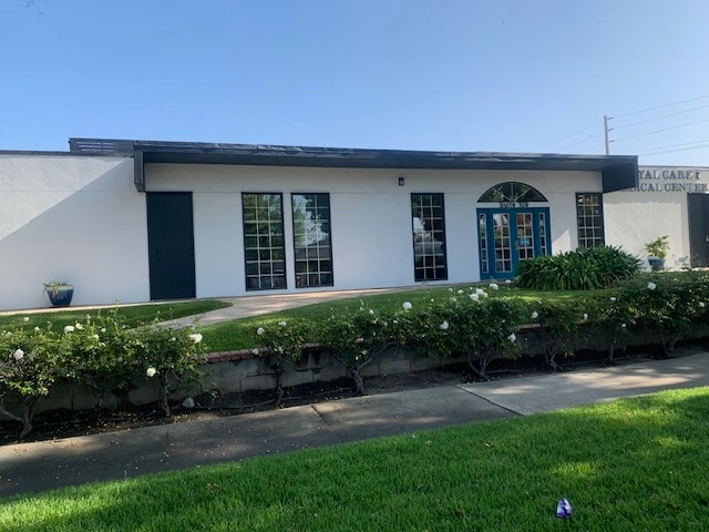 647 E E St, Ontario, CA for lease - Building Photo - Image 3 of 23