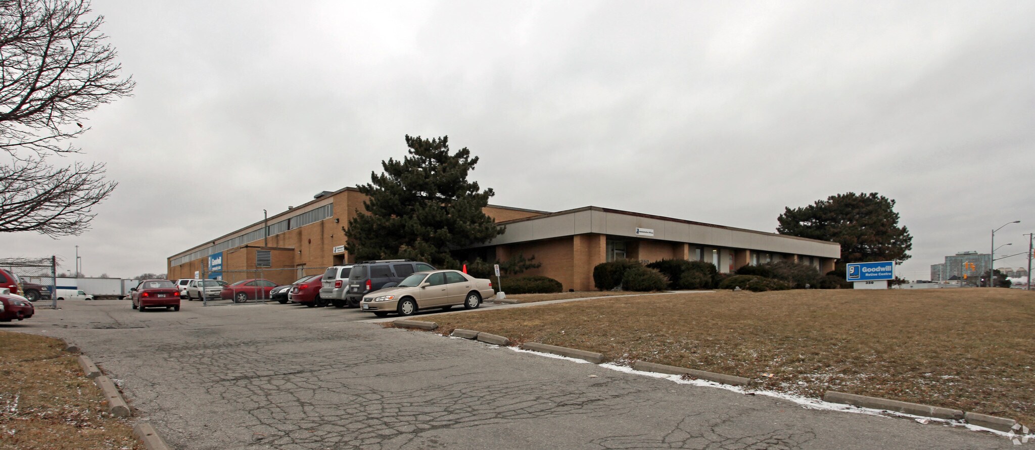 350 Progress Ave, Toronto, ON à vendre Photo principale- Image 1 de 1