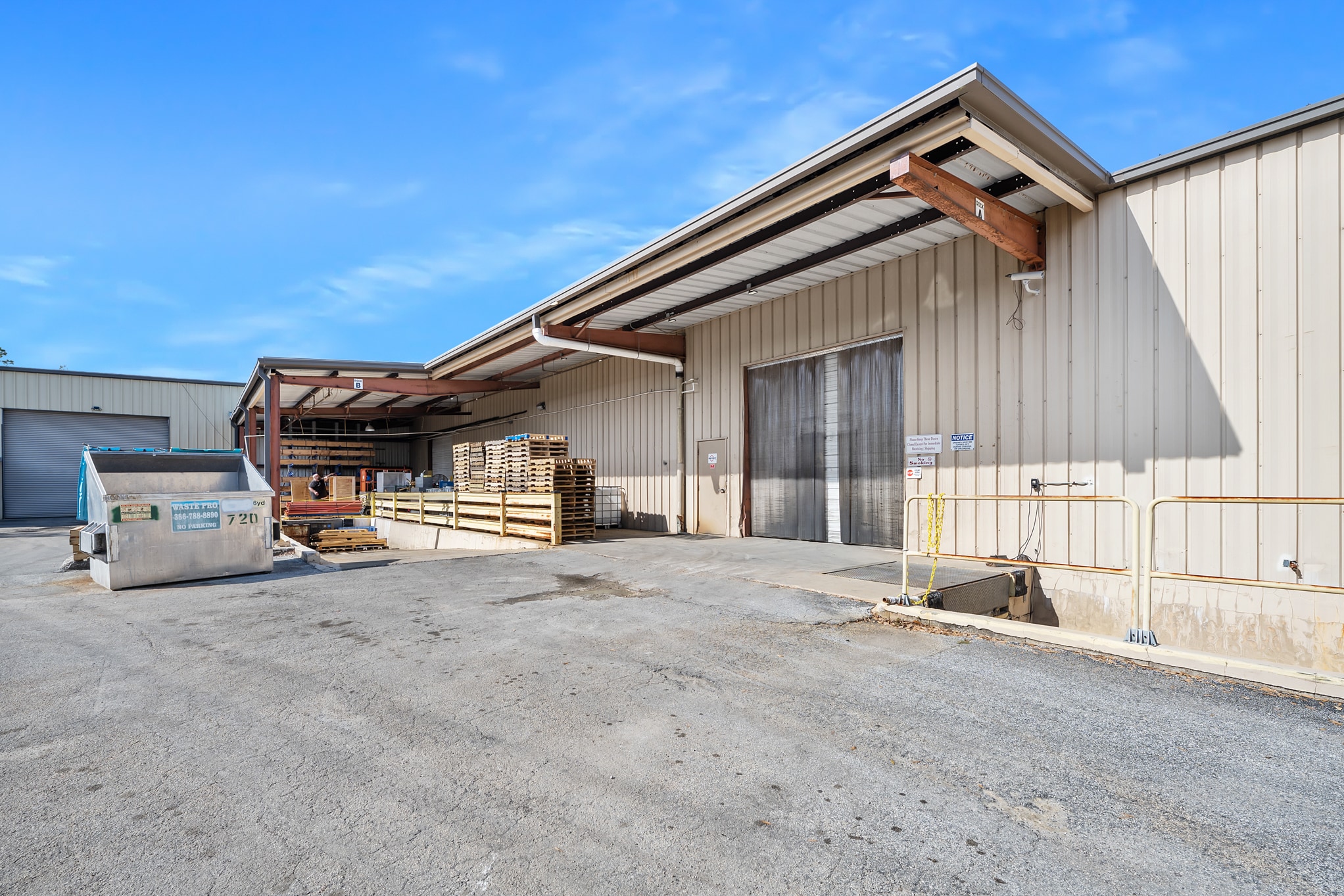 2 Sunshine Blvd, Ormond Beach, FL for lease Primary Photo- Image 1 of 63