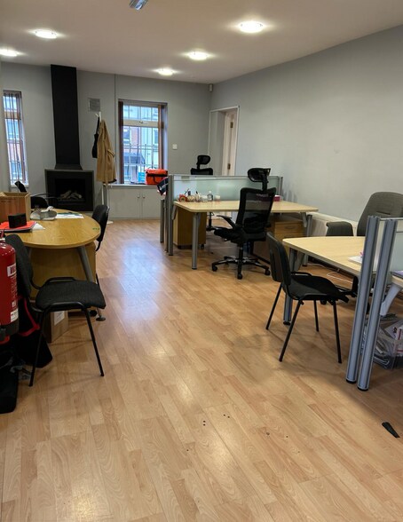 157-159 Belfast Rd, Bangor à vendre - Photo intérieure - Image 2 de 5