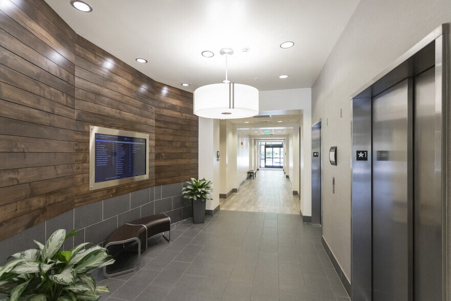 5002 Crossings Cir, Mount Juliet, TN à louer - Photo intérieure - Image 2 de 6