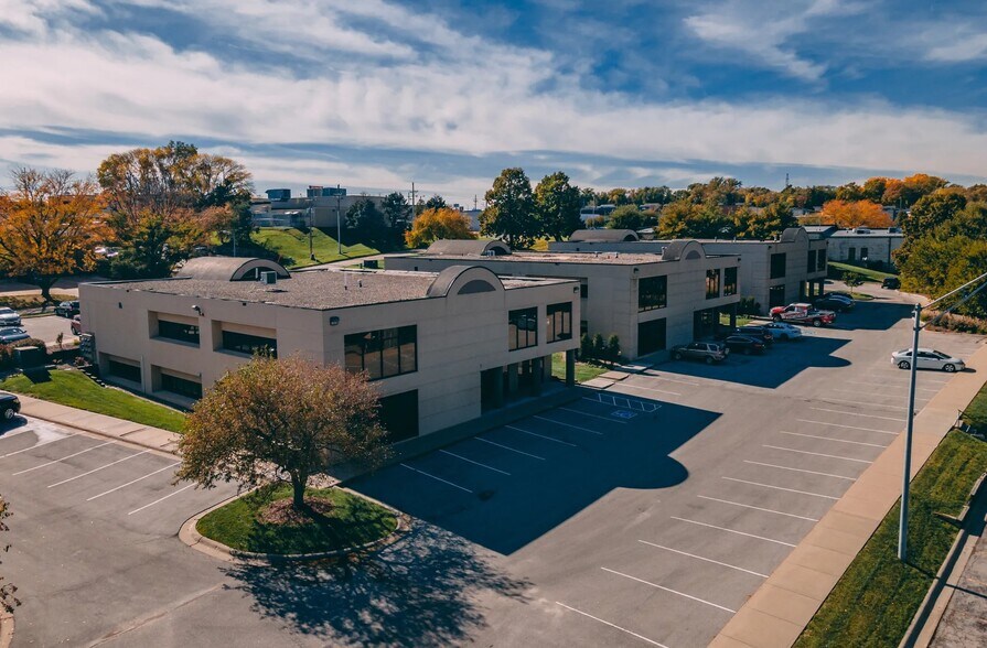 11930-11932 Arbor St, Omaha, NE à louer - Photo du bâtiment - Image 3 de 4