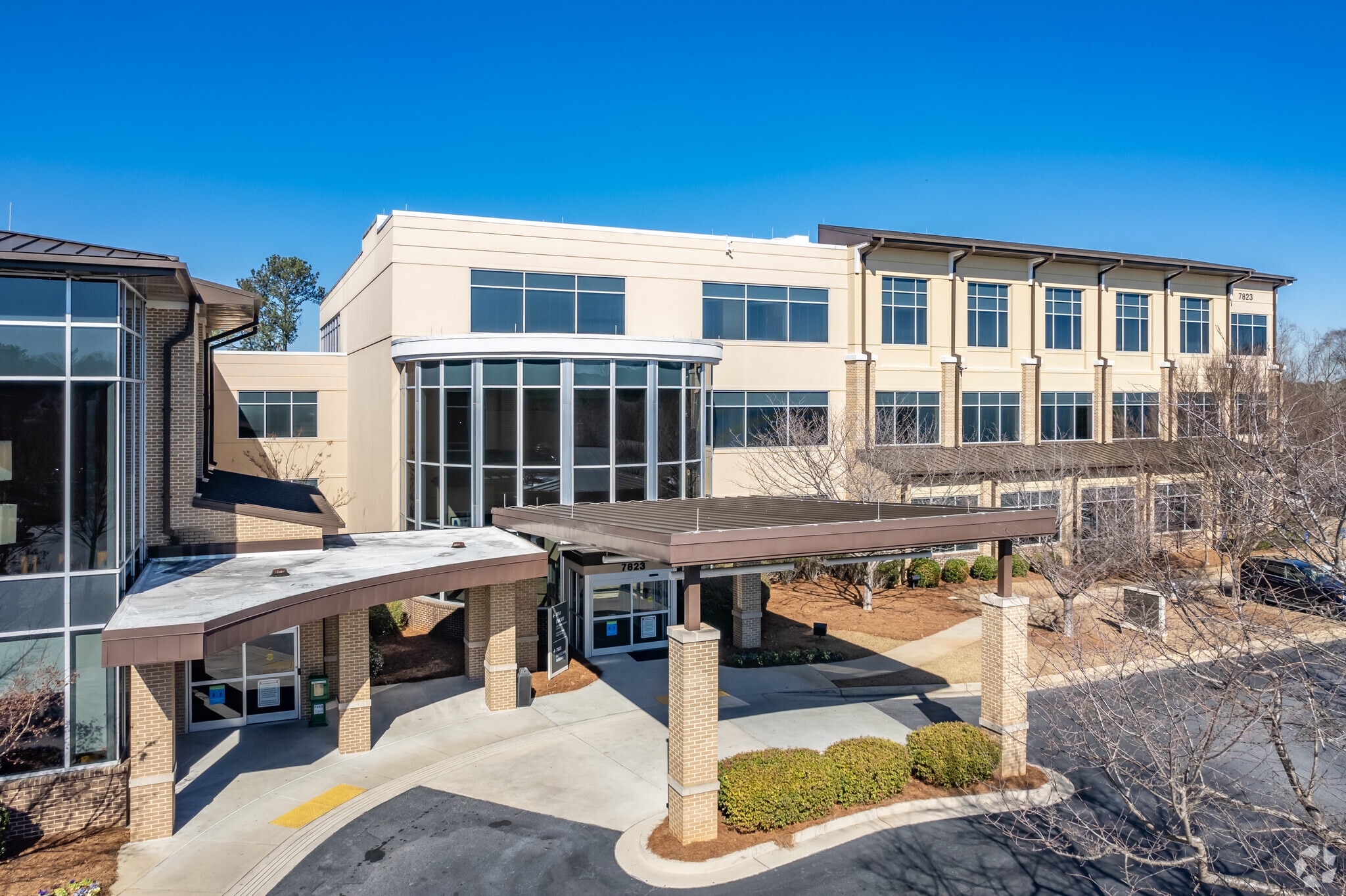 7823 Spivey Station Blvd, Jonesboro, GA for lease Primary Photo- Image 1 of 13