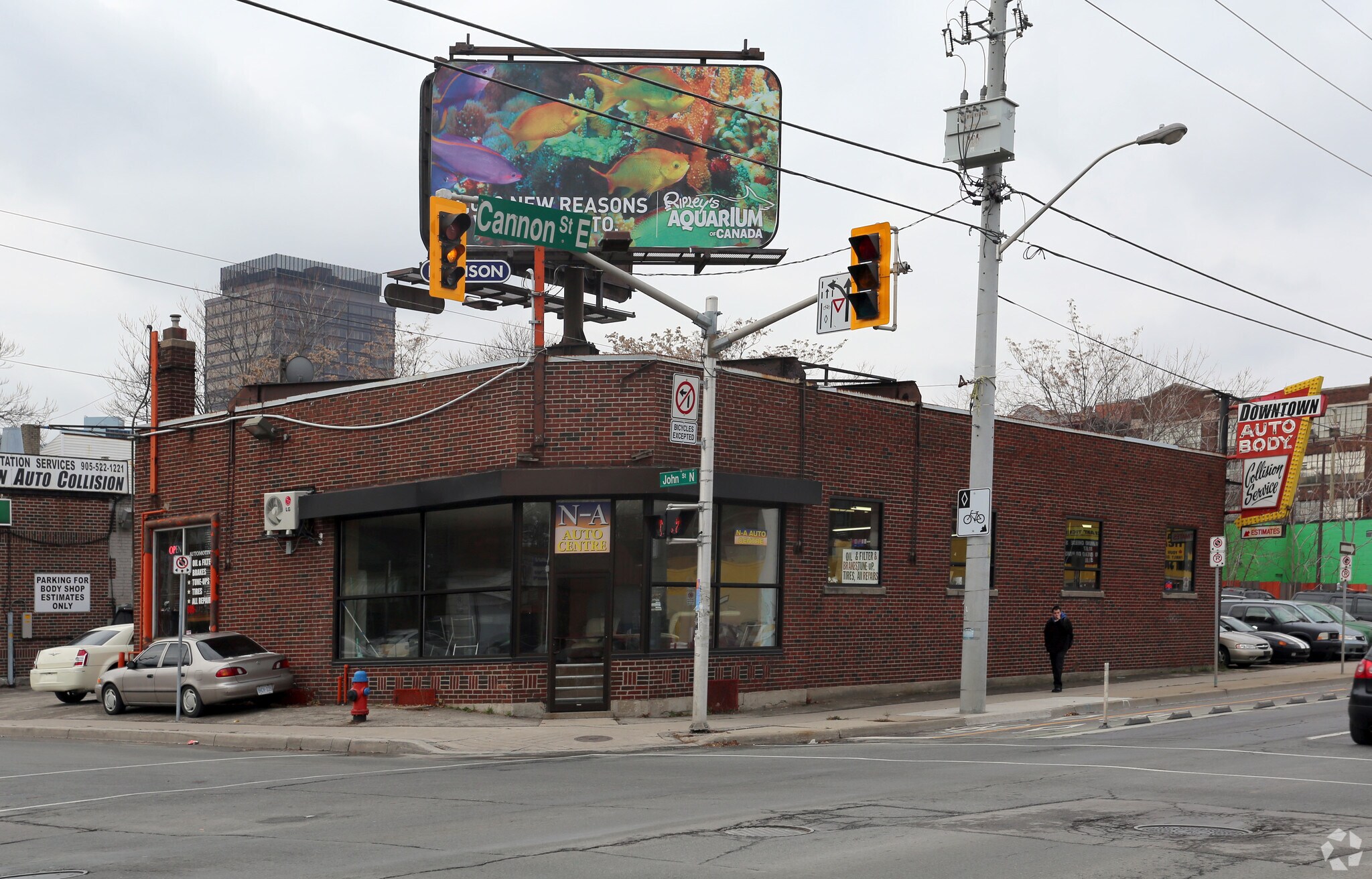 135 John St N, Hamilton, ON for sale Primary Photo- Image 1 of 1