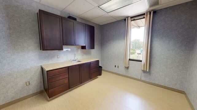 1020 SW Fairlawn Rd, Topeka, KS for lease - Commercial Listing Video - Image 2 of 9