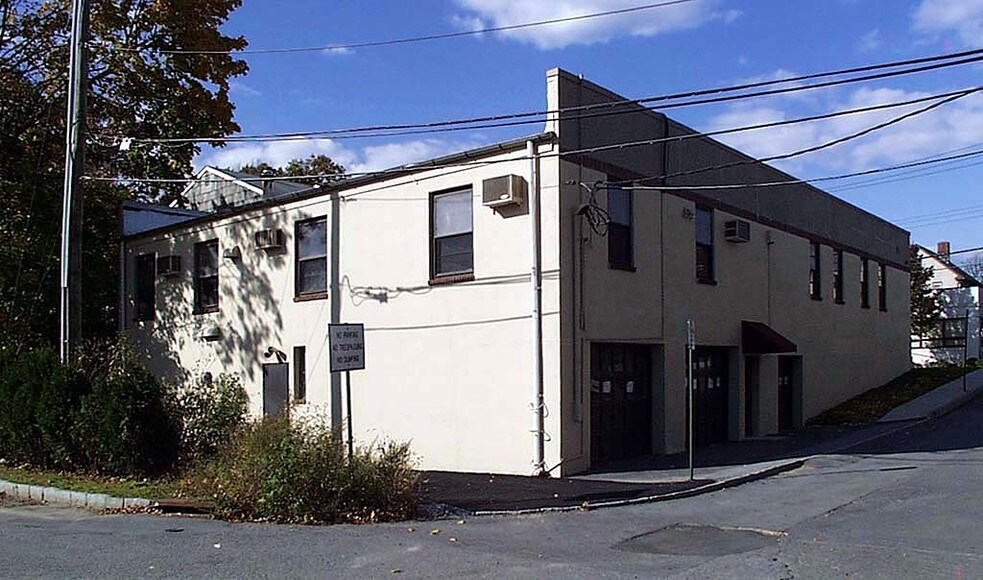 111 Calvert St, Harrison, NY à louer - Autre - Image 3 de 5