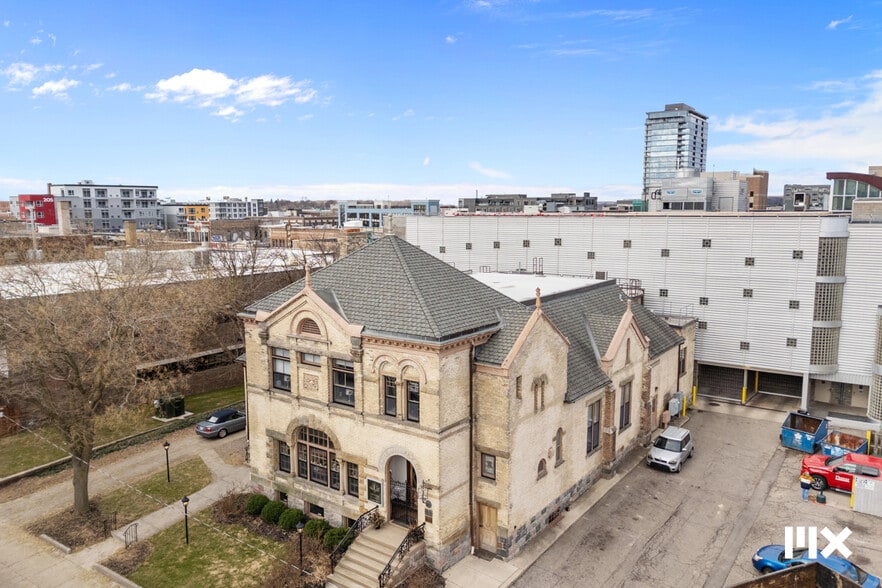 61 Sheldon Blvd SE, Grand Rapids, MI for sale - Building Photo - Image 2 of 40