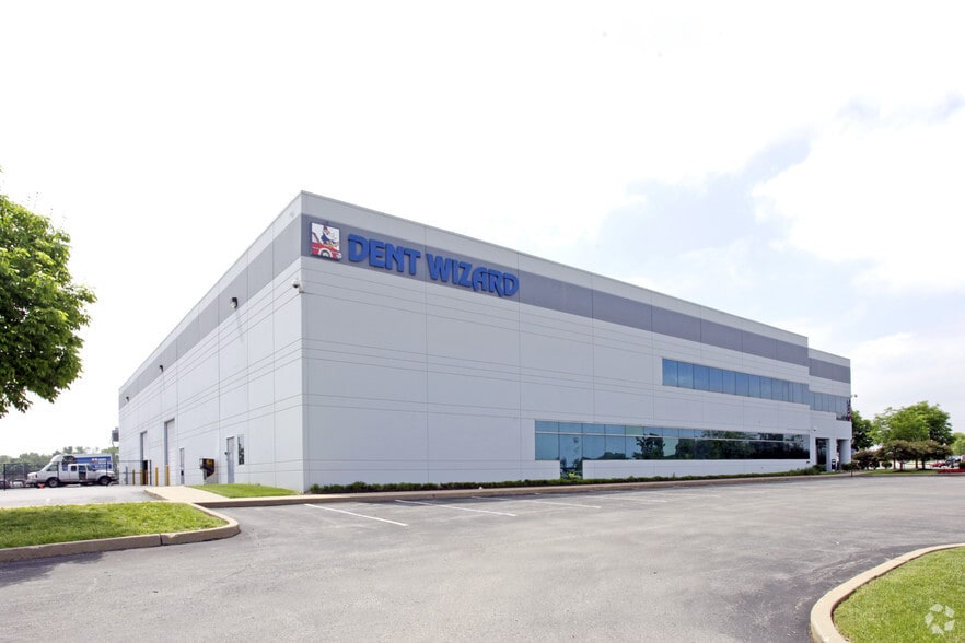 4710 Earth City Expy, Bridgeton, MO for sale - Building Photo - Image 2 of 6