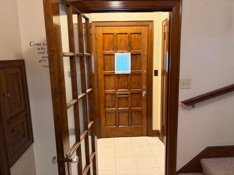 1031 Columbus Ave, Sandusky, OH à vendre - Photo du bâtiment - Image 3 de 28