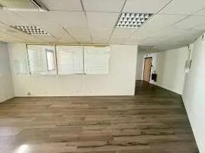 Office in Évry-Courcouronnes for lease - Interior Photo - Image 3 of 6