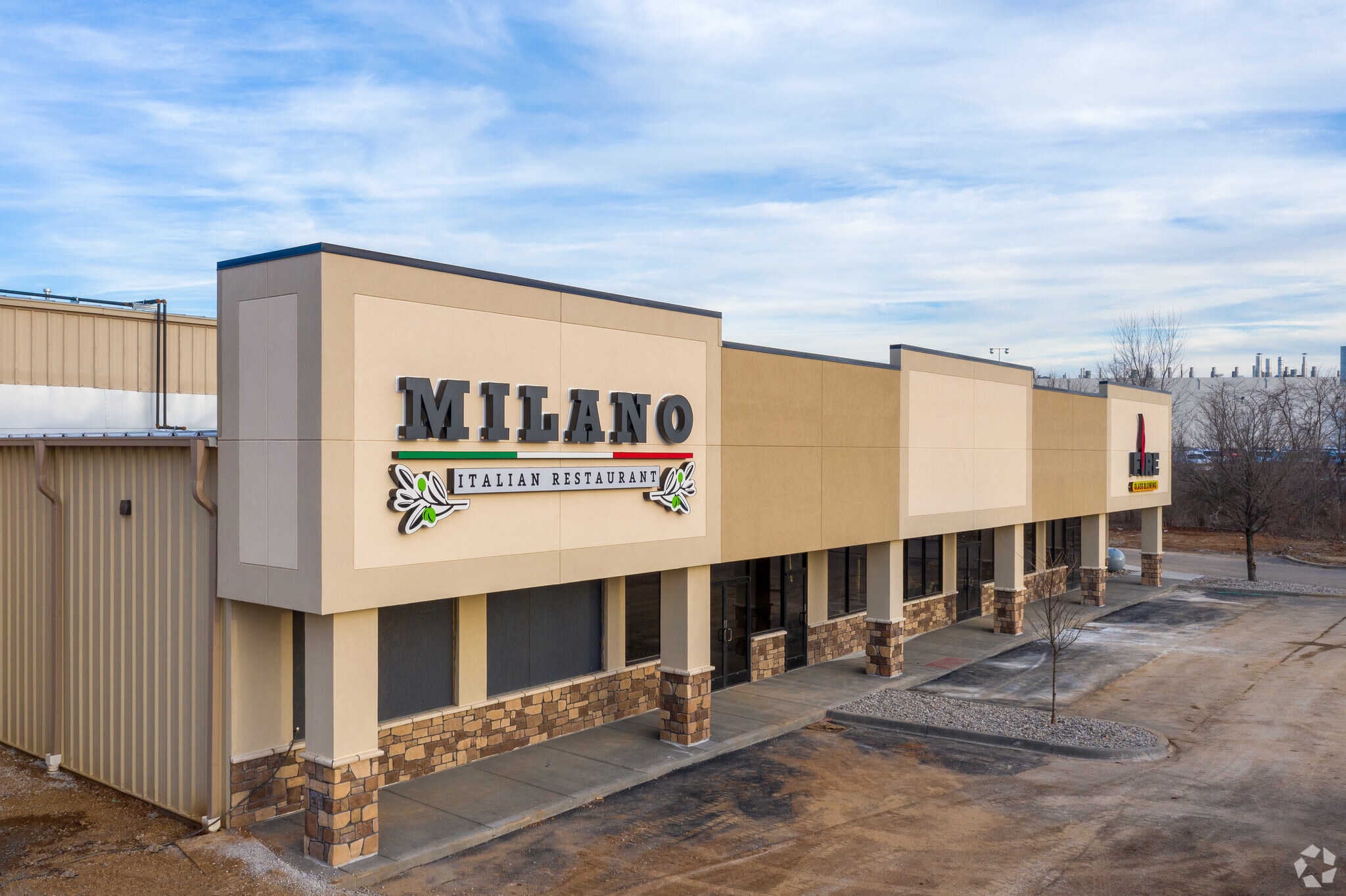 11300 Westport Rd, Louisville, KY for lease Building Photo- Image 1 of 9