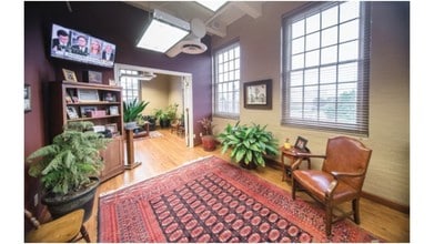 223 NW 2nd St, Evansville, IN for lease Interior Photo- Image 2 of 4