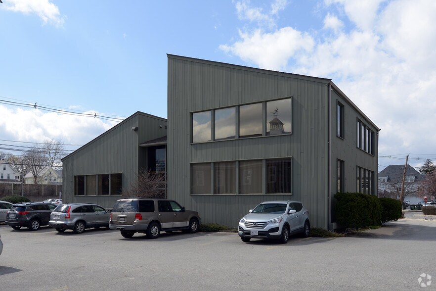 500 Granite Ave, Milton, MA à louer - Photo du bâtiment - Image 2 de 11