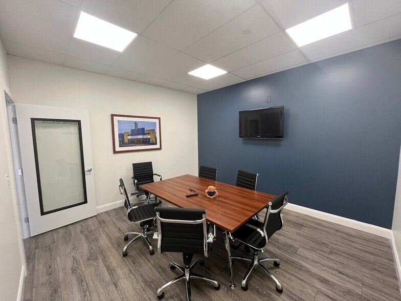 325 S Main St, Doylestown, PA for sale - Building Photo - Image 3 of 11