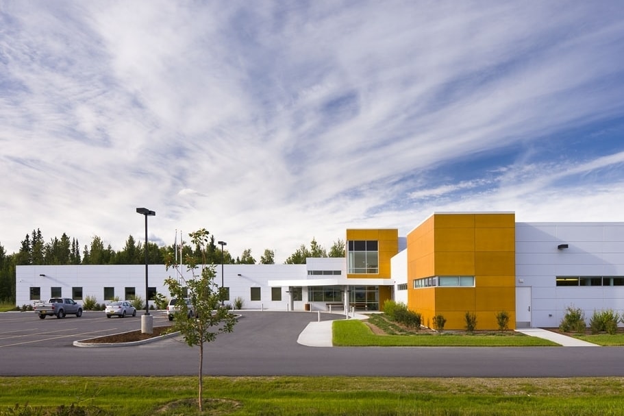 2310 Peger Rd, Fairbanks, AK for lease Primary Photo- Image 1 of 7