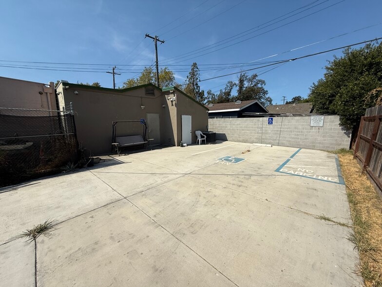 1439 Arcade Blvd, Sacramento, CA for lease - Building Photo - Image 2 of 13