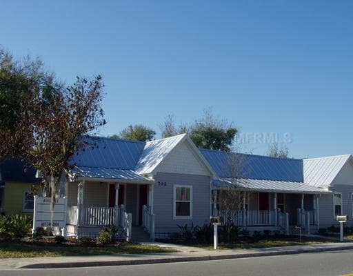 702 Mabbette St, Kissimmee, FL for sale Primary Photo- Image 1 of 3