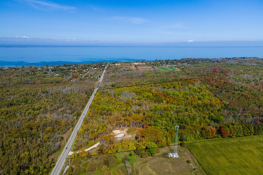 26692 Kennedy Rd, Georgina, ON à vendre - Photo du bâtiment - Image 2 de 8