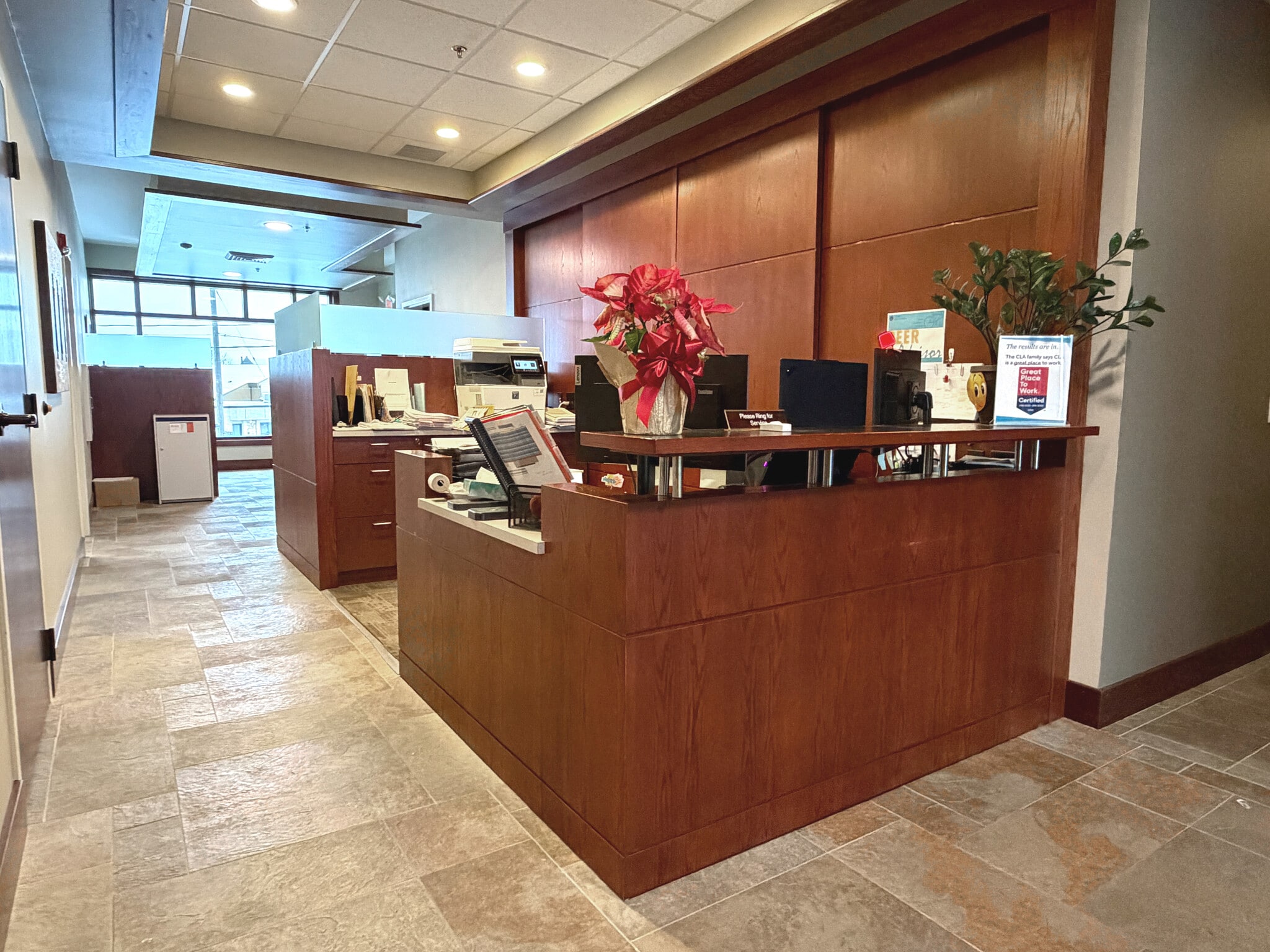 100 Maritime Dr, Manitowoc, WI à louer Photo intérieure- Image 1 de 9