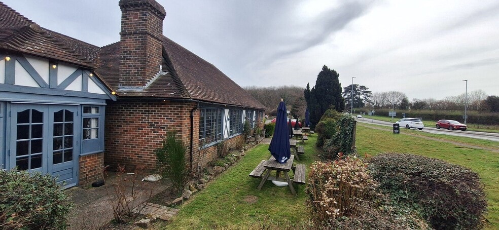 Eastbourne Road, Lewes for lease - Building Photo - Image 2 of 6