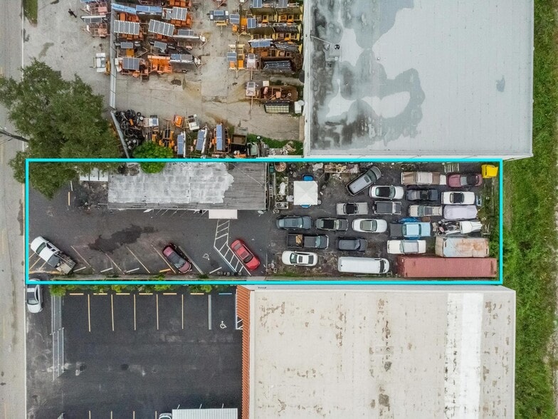 2111 SW 31st Ave, Hallandale Beach, FL for sale - Building Photo - Image 2 of 36