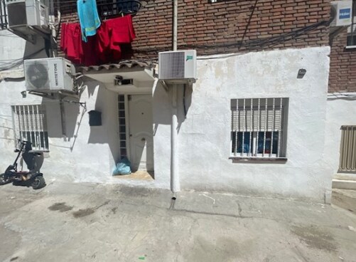 Calle de Concepción de la Oliva, Madrid, Madrid à vendre - Photo du bâtiment - Image 3 de 3