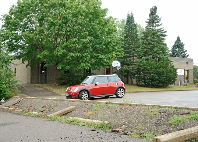 More details for 1740 Livingston Ave, West Saint Paul, MN - Flex for Sale