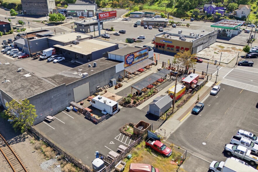 801 E 2nd St, The Dalles, OR for sale - Building Photo - Image 3 of 17
