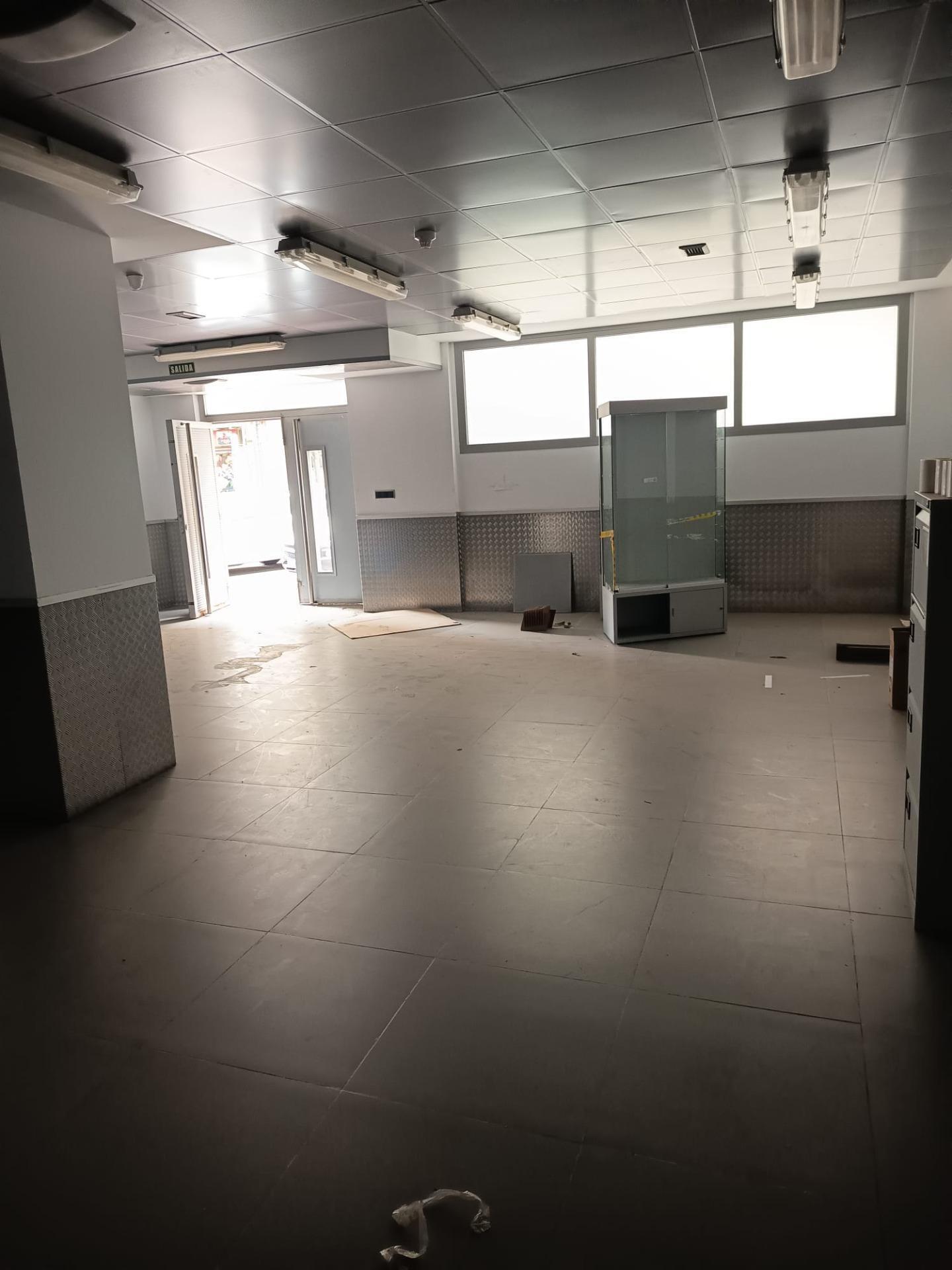 Retail in Córdoba for lease Interior Photo- Image 1 of 6