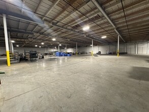 5051 SW Western Ave, Beaverton, OR à louer Photo du bâtiment- Image 1 de 3