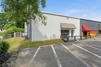 1056 E Trinity Ln, Nashville, TN for lease Building Photo- Image 1 of 27