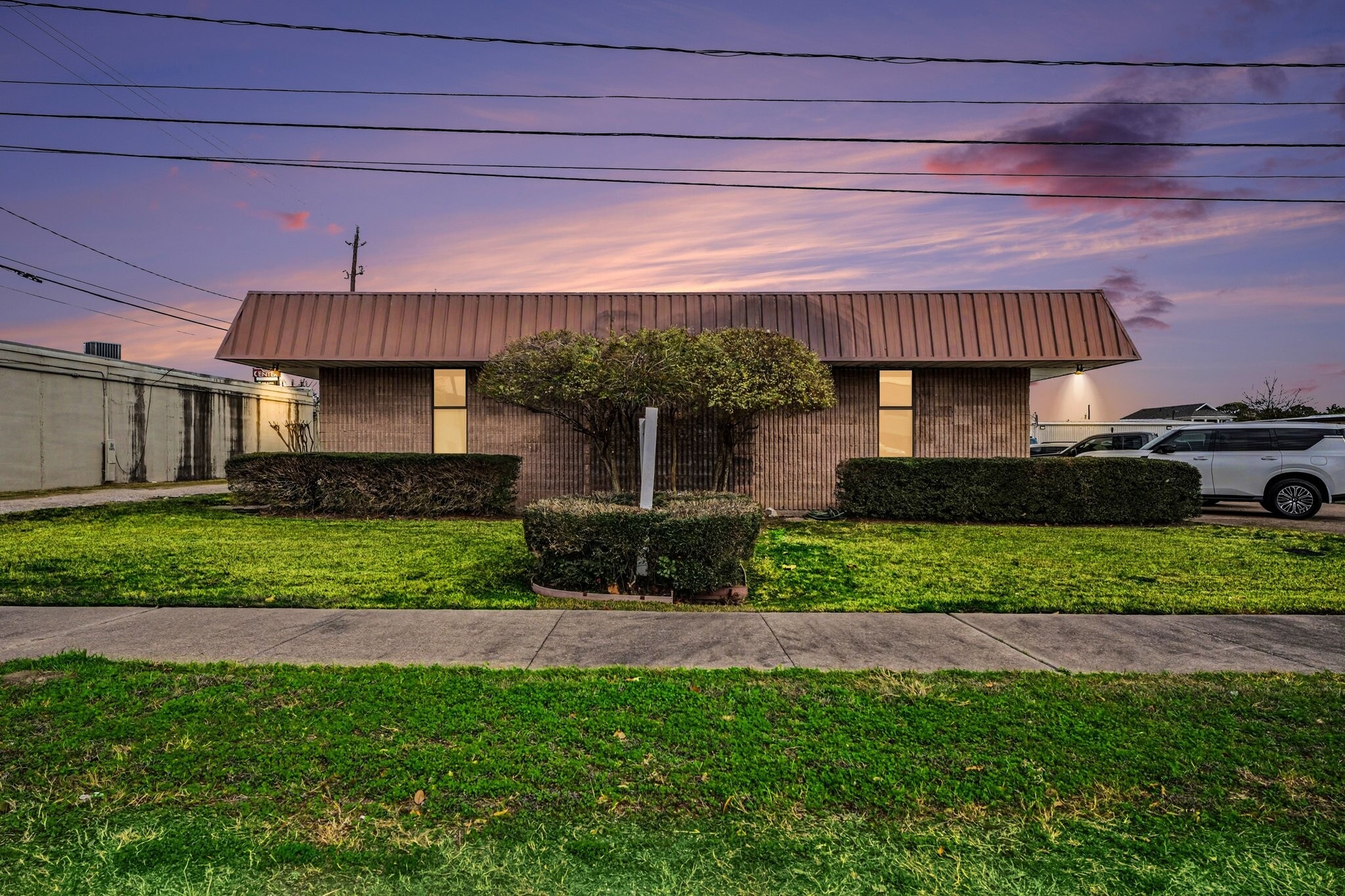 2405 S Grand Blvd, Pearland, TX for sale Primary Photo- Image 1 of 14