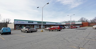 Plus de détails pour 80-82 Main St, Livermore Falls, ME - Commerce de détail à louer