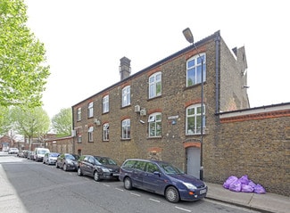 Plus de détails pour 52 Beachy Rd, Londres - Bureau à louer