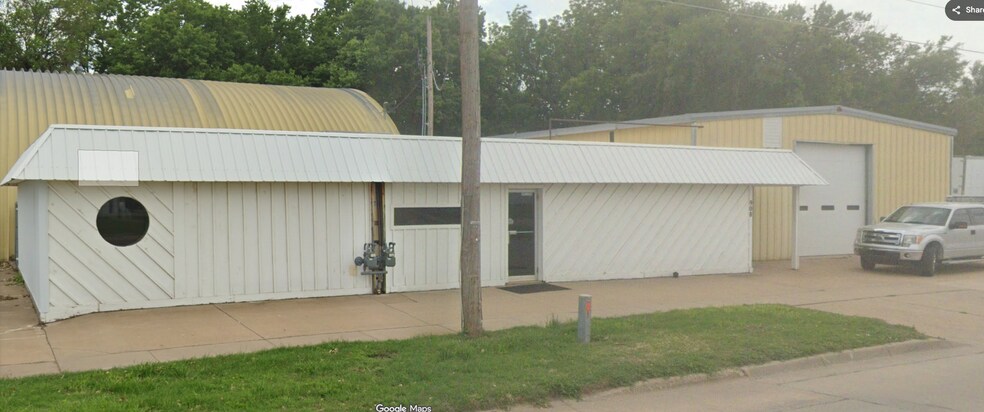 908 E North St, Salina, KS à louer - Photo du bâtiment - Image 2 de 35