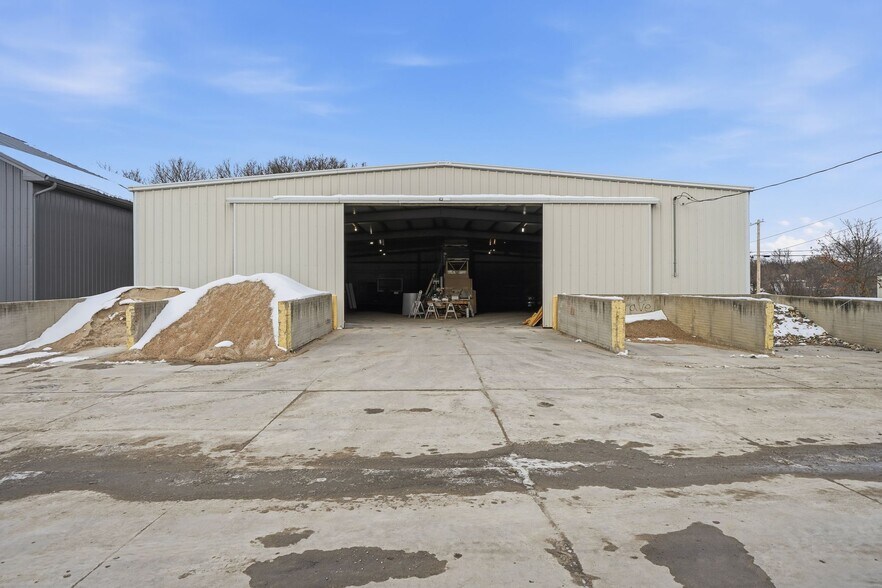 501 W 2nd St, Valparaiso, NE for sale - Building Photo - Image 3 of 70