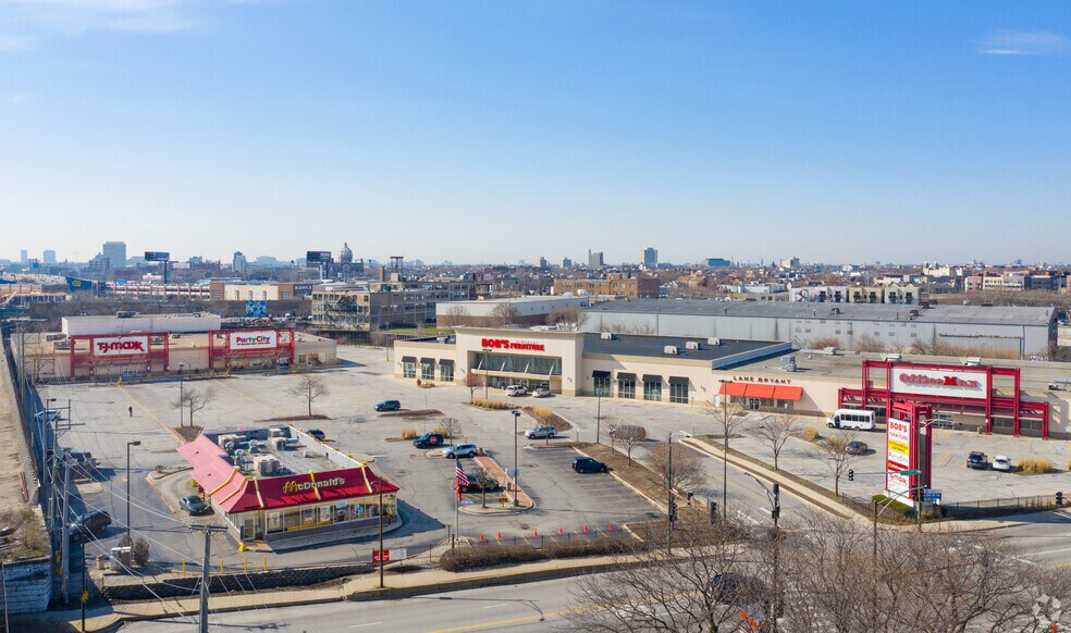 1745-1757 W Fullerton Ave, Chicago, IL for lease - Aerial - Image 2 of 6