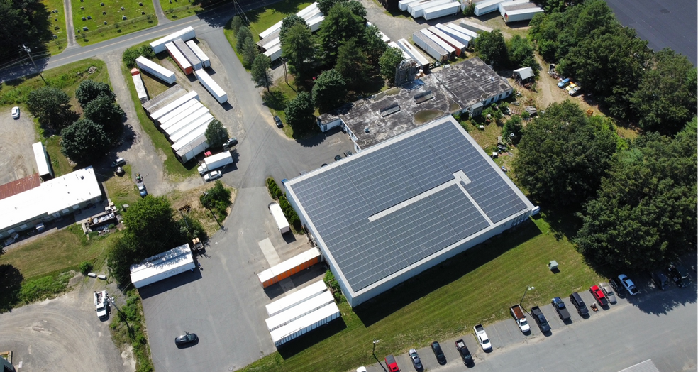 378 Long Plain Rd, South Deerfield, MA à vendre - Photo du bâtiment - Image 3 de 8