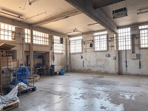 Industrial in Sant Feliu de Llobregat, Barcelona for lease Interior Photo- Image 1 of 3