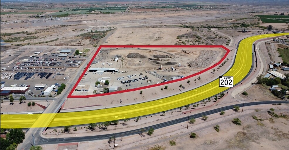 2555 N Center St, Mesa, AZ à louer - Photo du bâtiment - Image 2 de 4