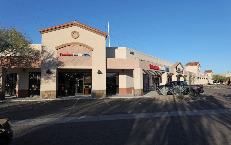 W Orange Grove Rd, Marana, AZ for lease - Building Photo - Image 1 of 5