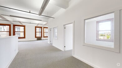 600-610 16th St, Oakland, CA for lease Matterport 3D Scan- Image 1 of 5