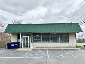 200 Northern Dr, Troy NY - Convenience Store