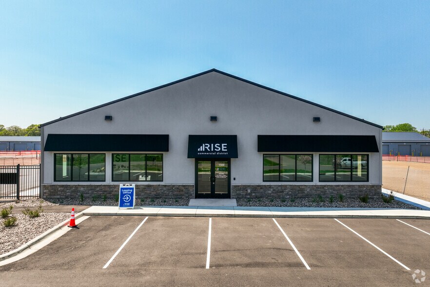 330 Mill Bay Ave S, Afton, MN à louer - Photo du bâtiment - Image 2 de 6