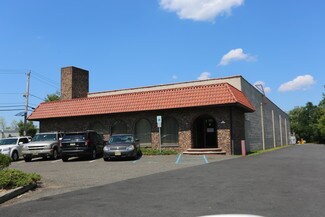 Plus de détails pour 1 Oak Rd, Fairfield, NJ - Industriel à louer
