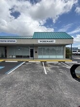 219 Avenue O SW, Winter Haven, FL à louer Photo du bâtiment- Image 1 de 3