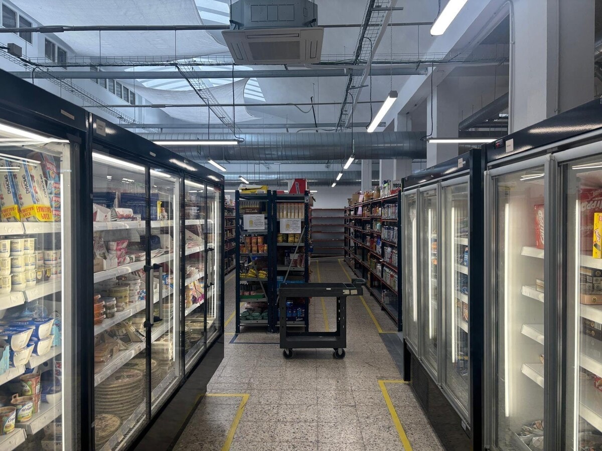 Zaragoza, ZAR 50006 - Unit 01 - - Interior Photo - Image 1 of 11