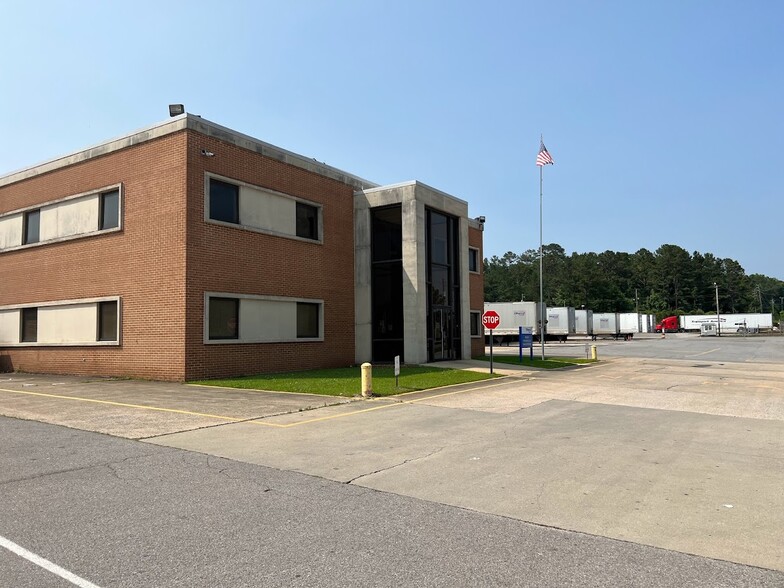 1690 Floyd Bradford Rd, Trussville, AL for lease - Building Photo - Image 1 of 4