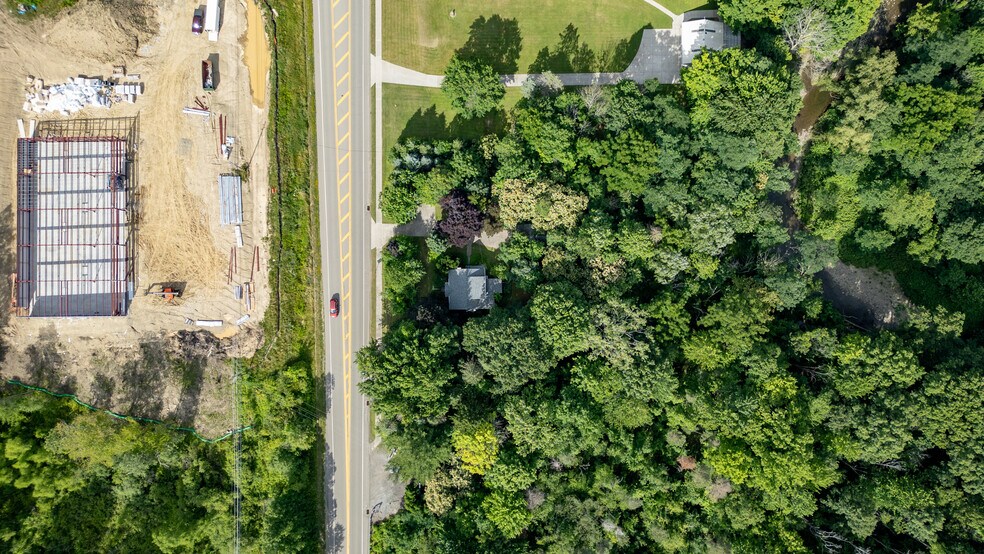 2629 Zimmerly Rd, Erie, PA à vendre - Photo du bâtiment - Image 3 de 22